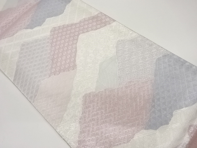 佐賀錦道長取に菱・古典柄模様織出し袋帯